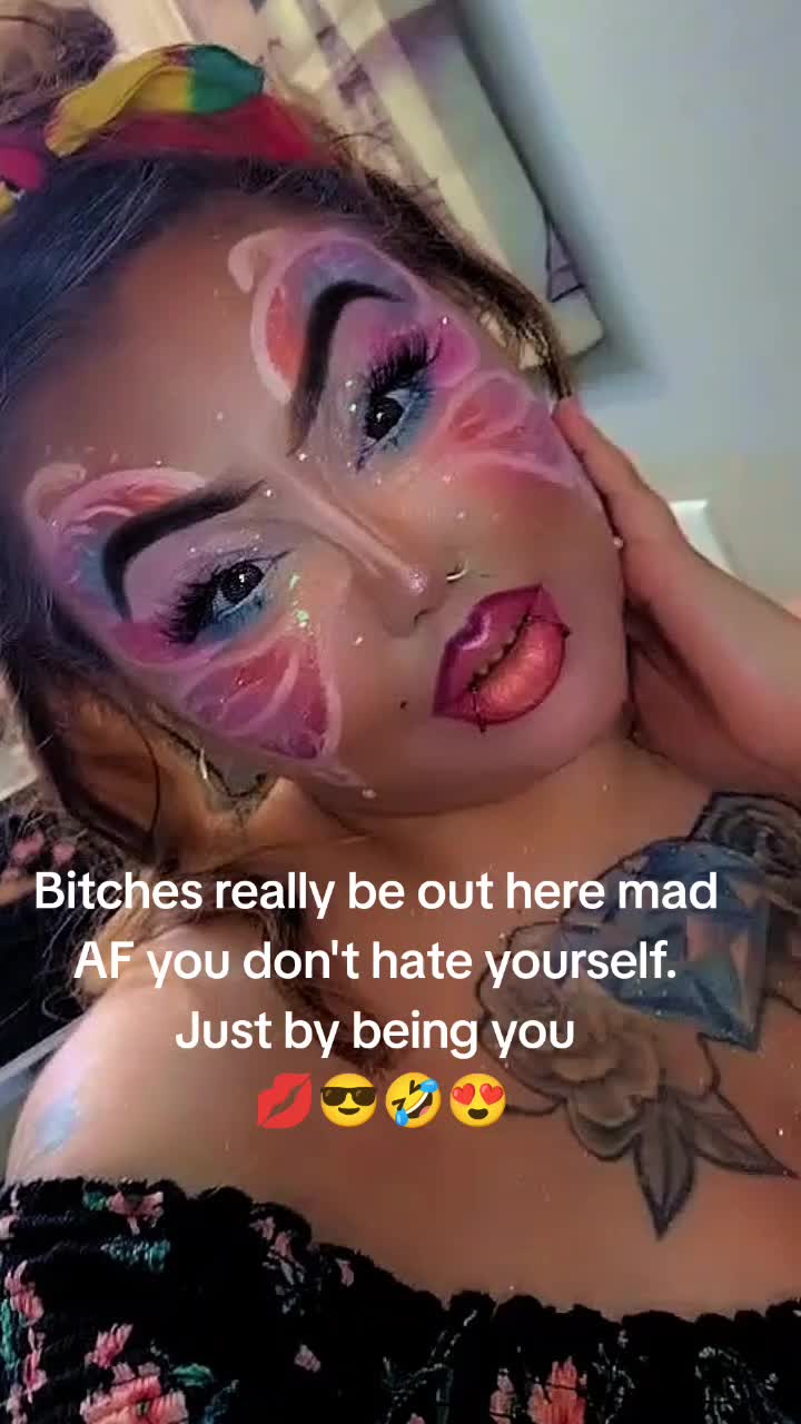 @GeminiDoll (Brittany Chacon)
