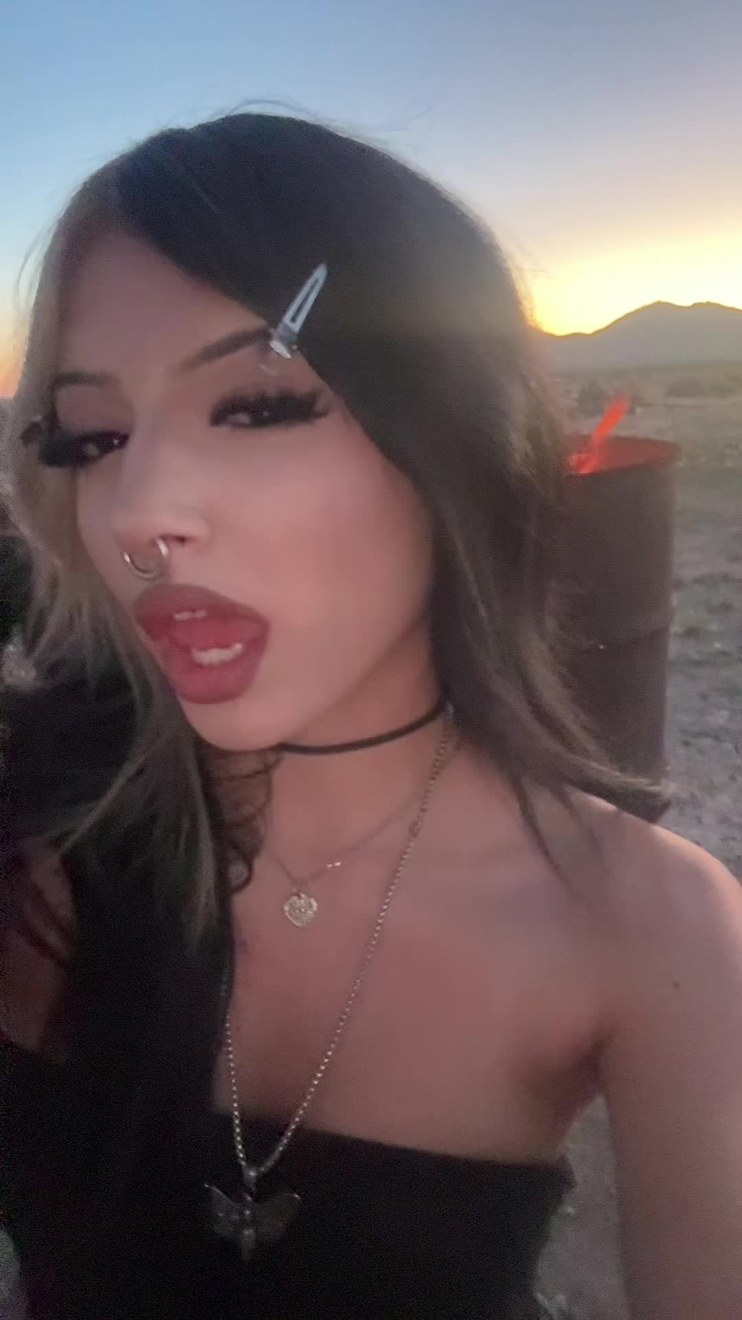 @𝔦𝔯𝔦𝔰