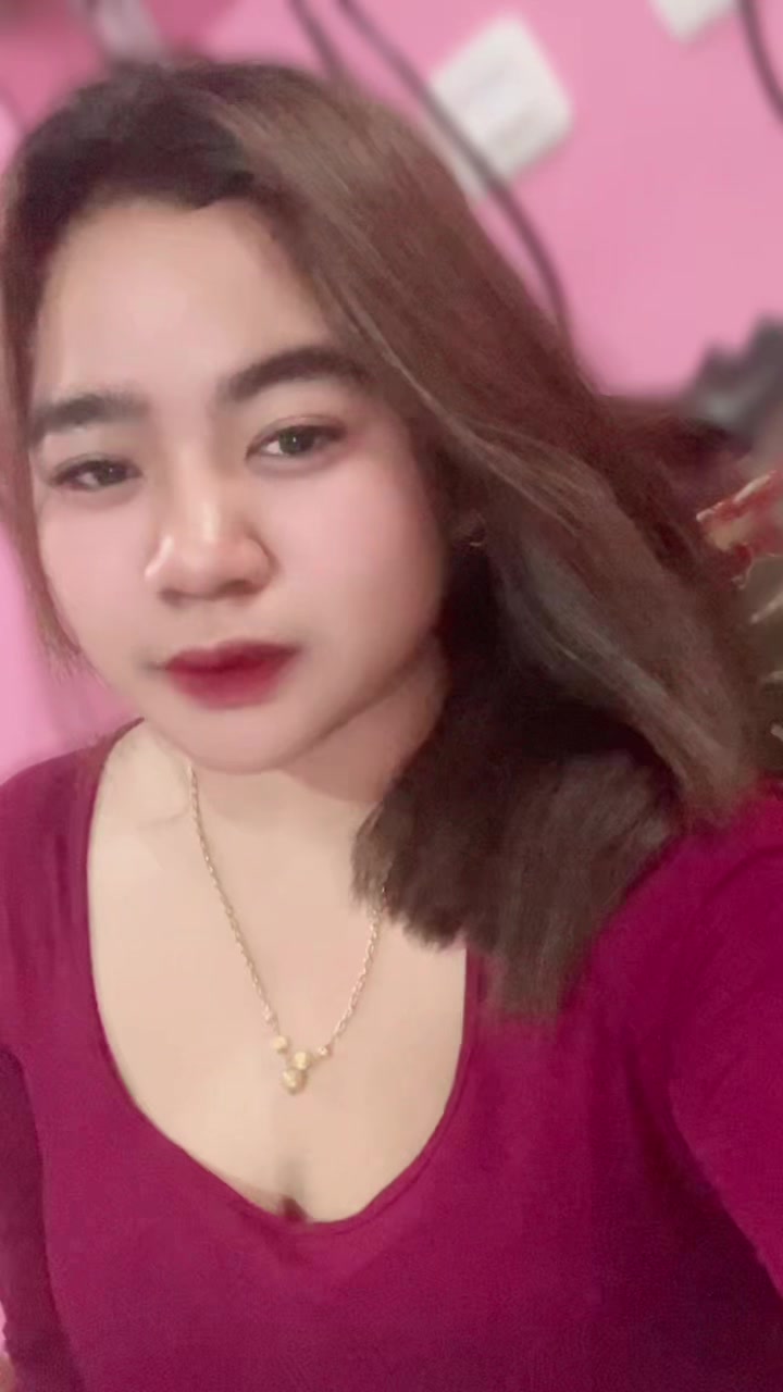 @eliyana 💜💋