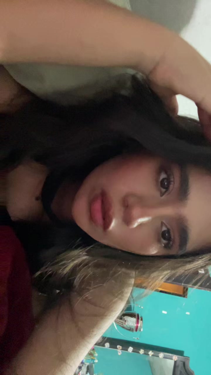 @Val 💋