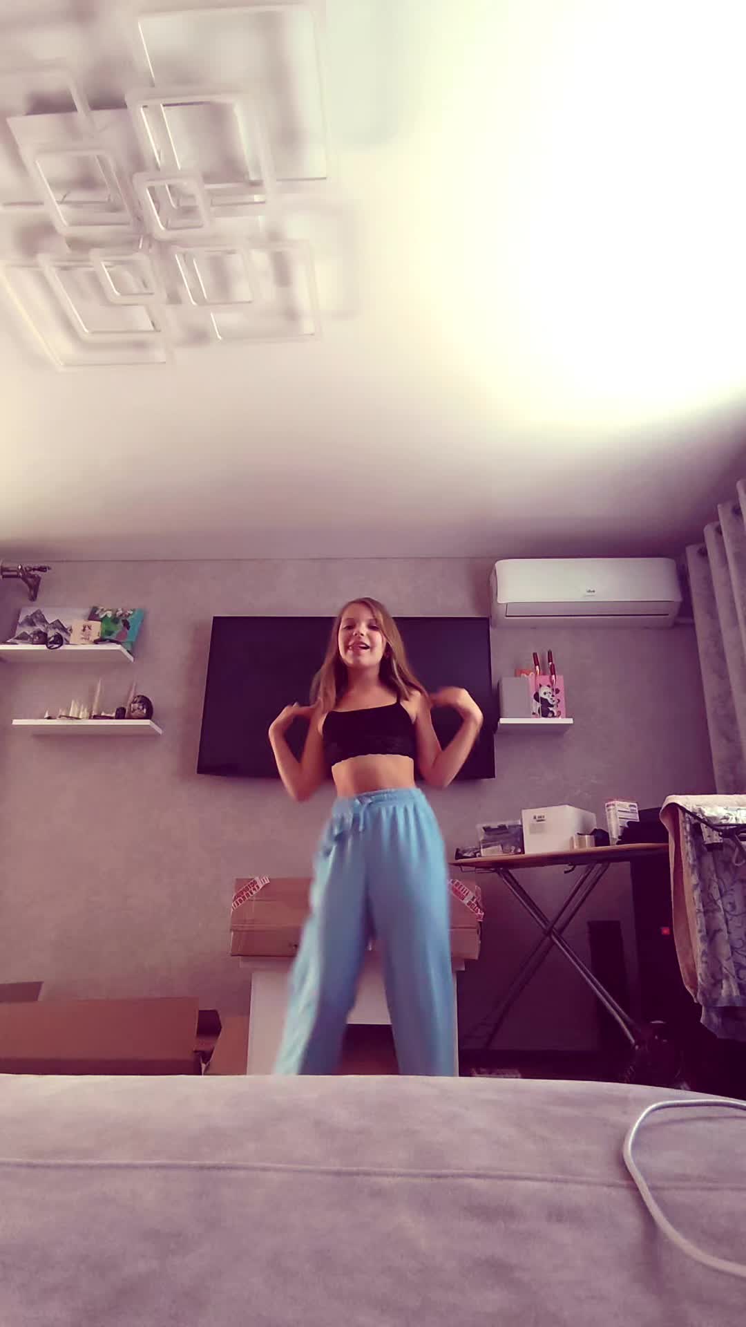 @леди вика🐰🐰🐰