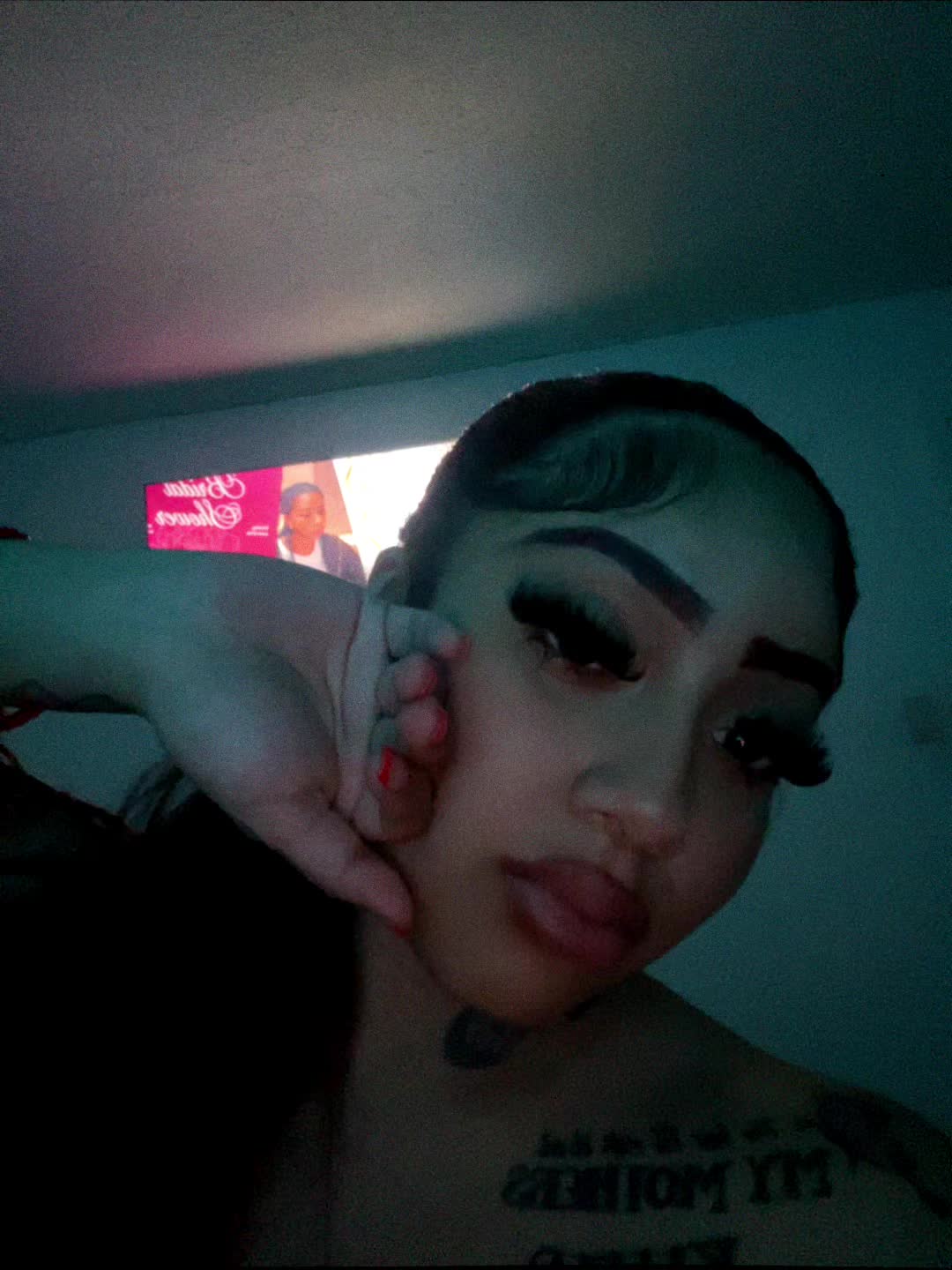 @unknownbrat32