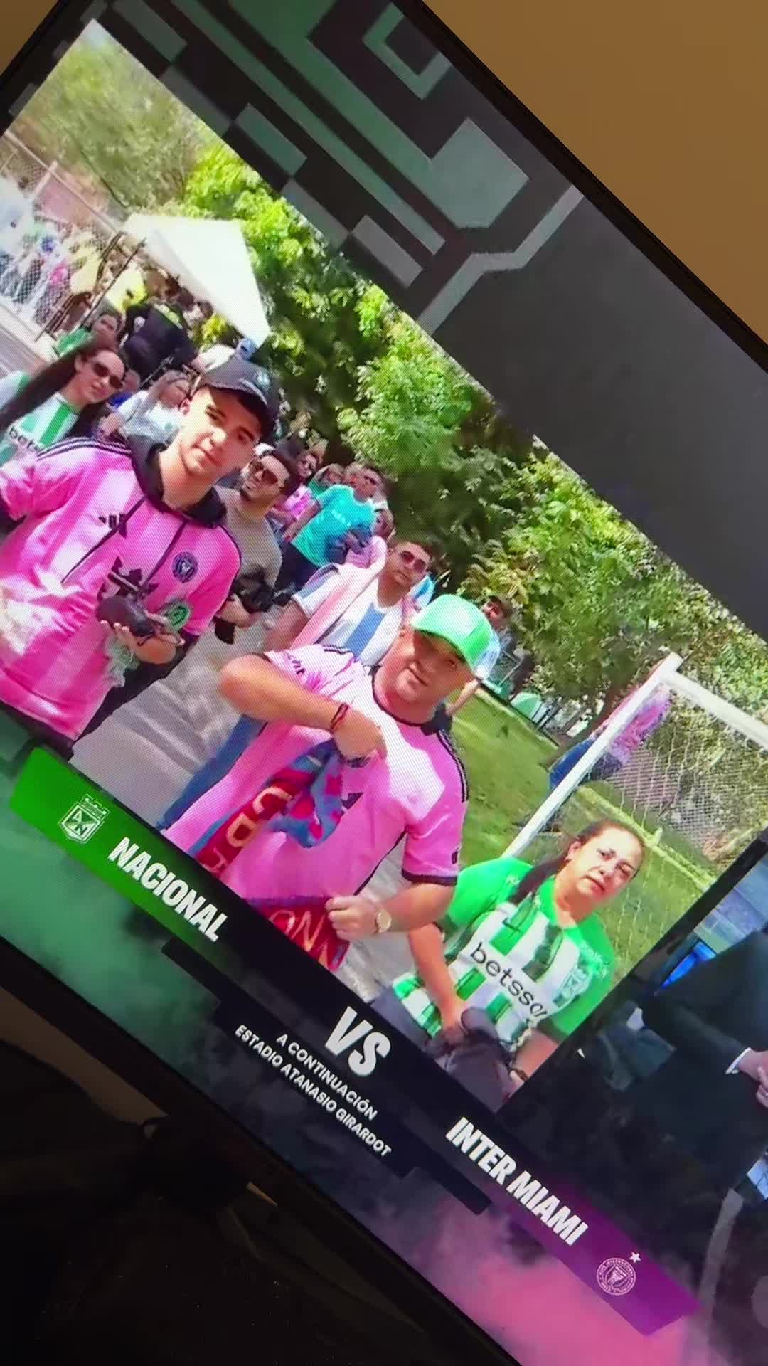@Sure&ntilde;osporelmundo