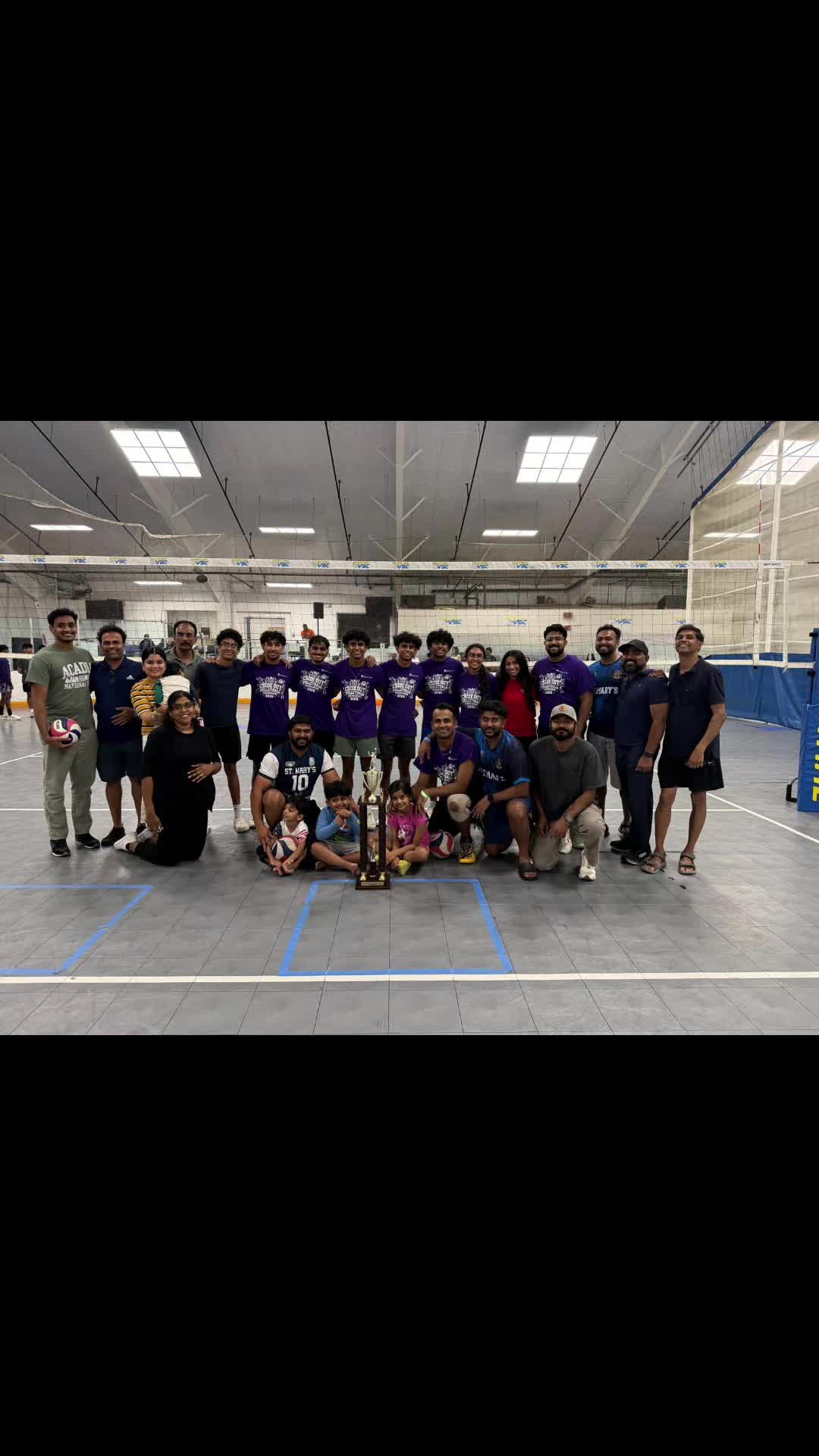 @RENI🏐💪🏏⚽️