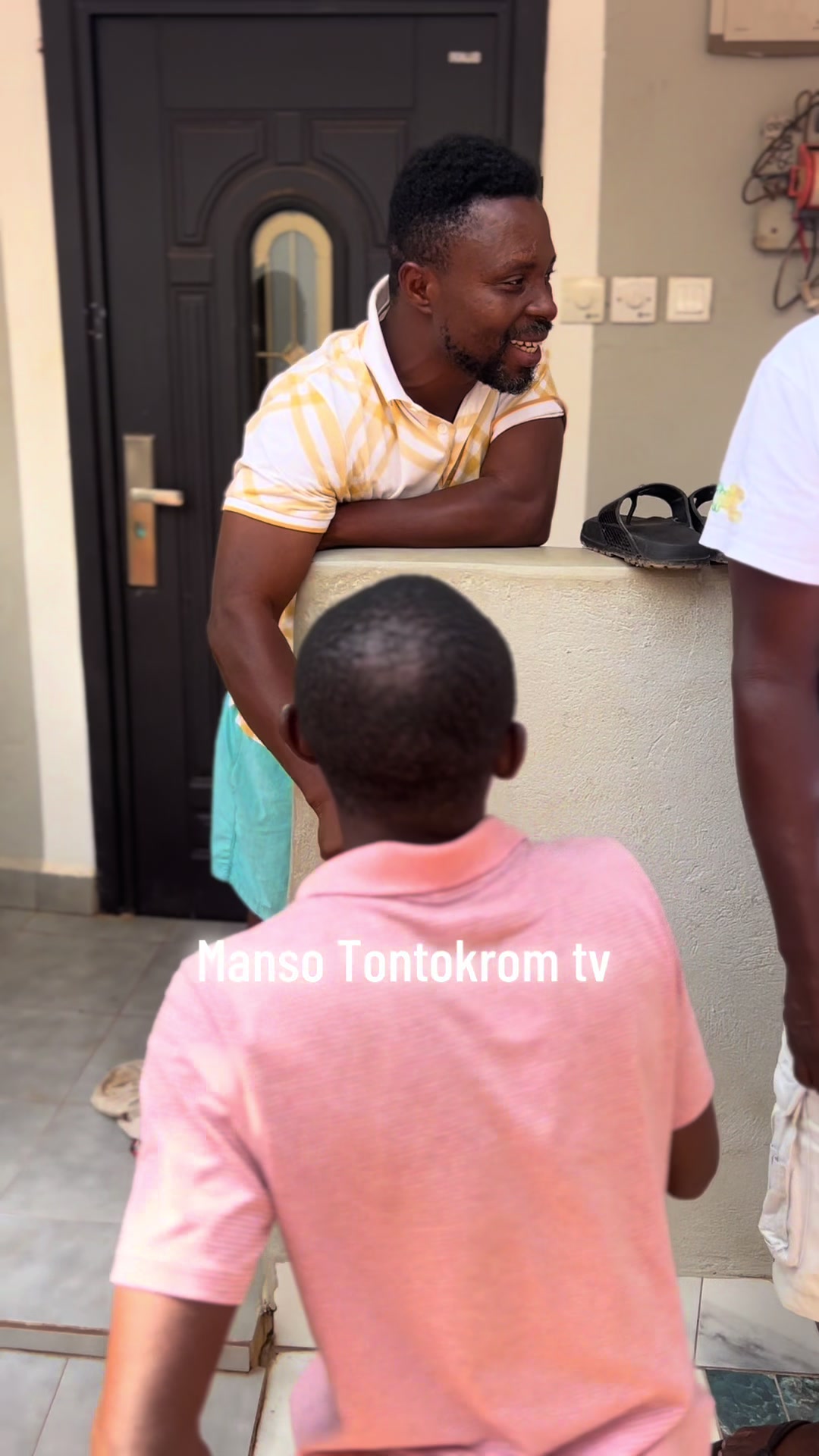 @MANSO TONTOKROM TV