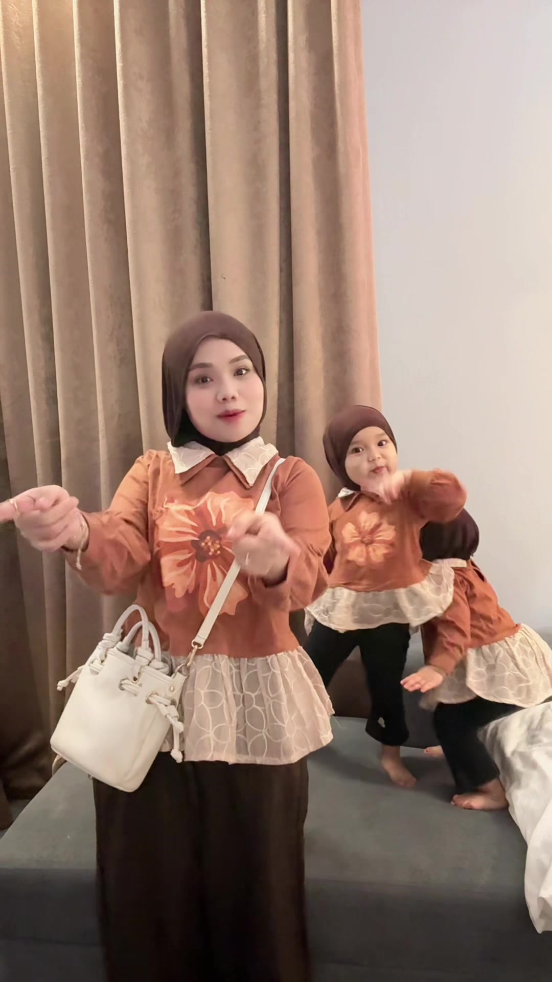 @Bella maiyosa