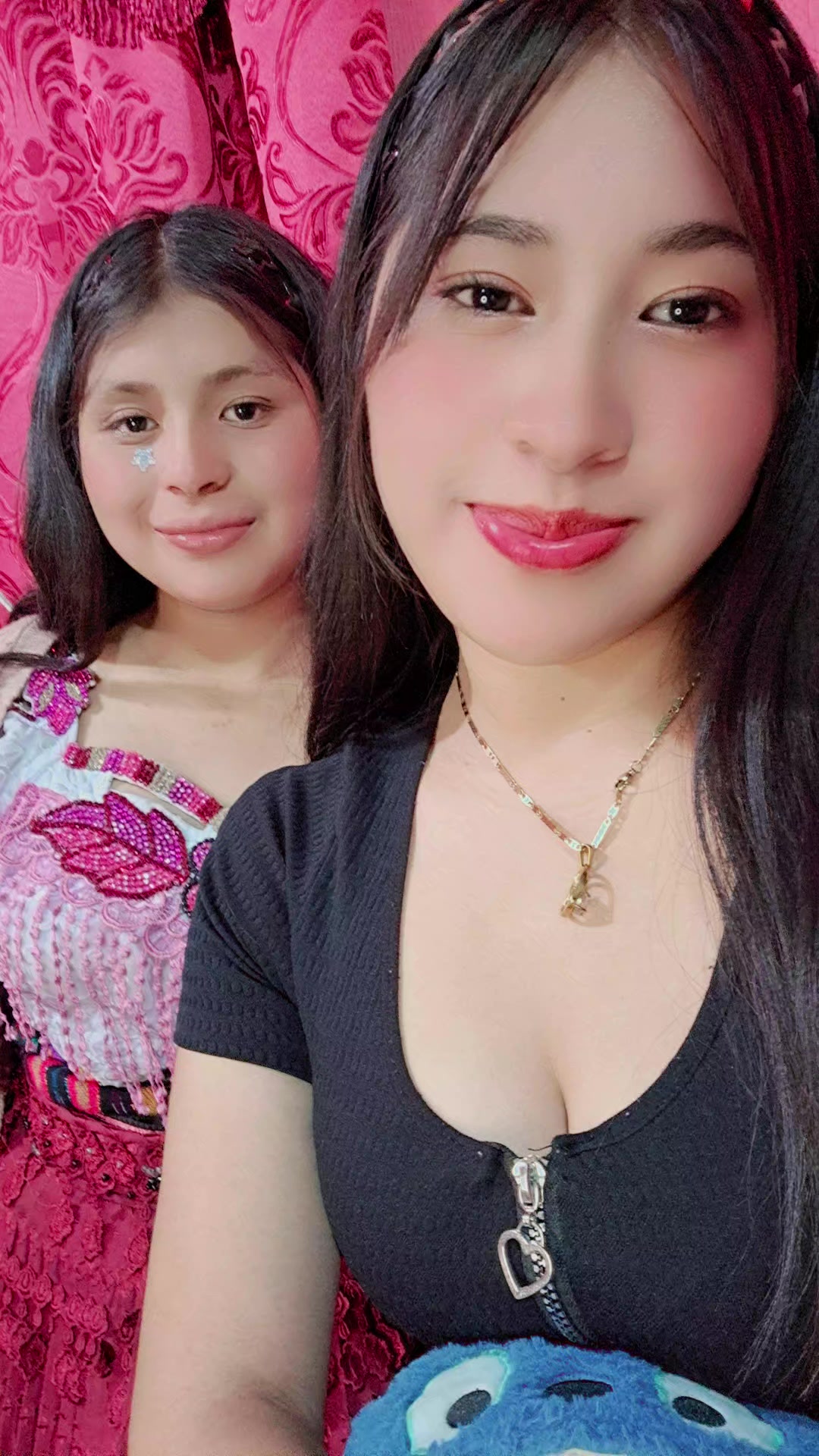 @🖤🍻🖤Gonz&aacute;lez De♡L♡🦋💙_😻