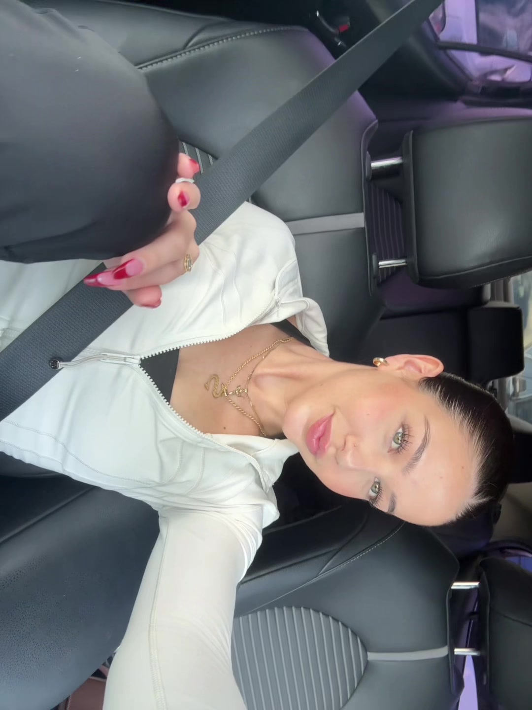 @skybella