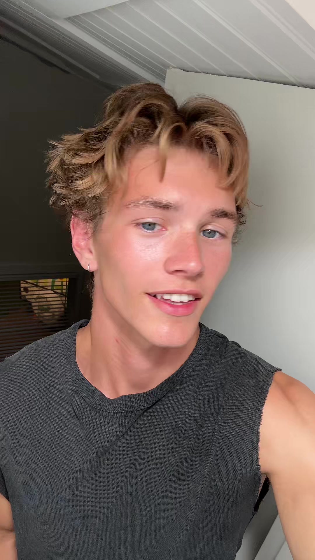 @henryxphillips