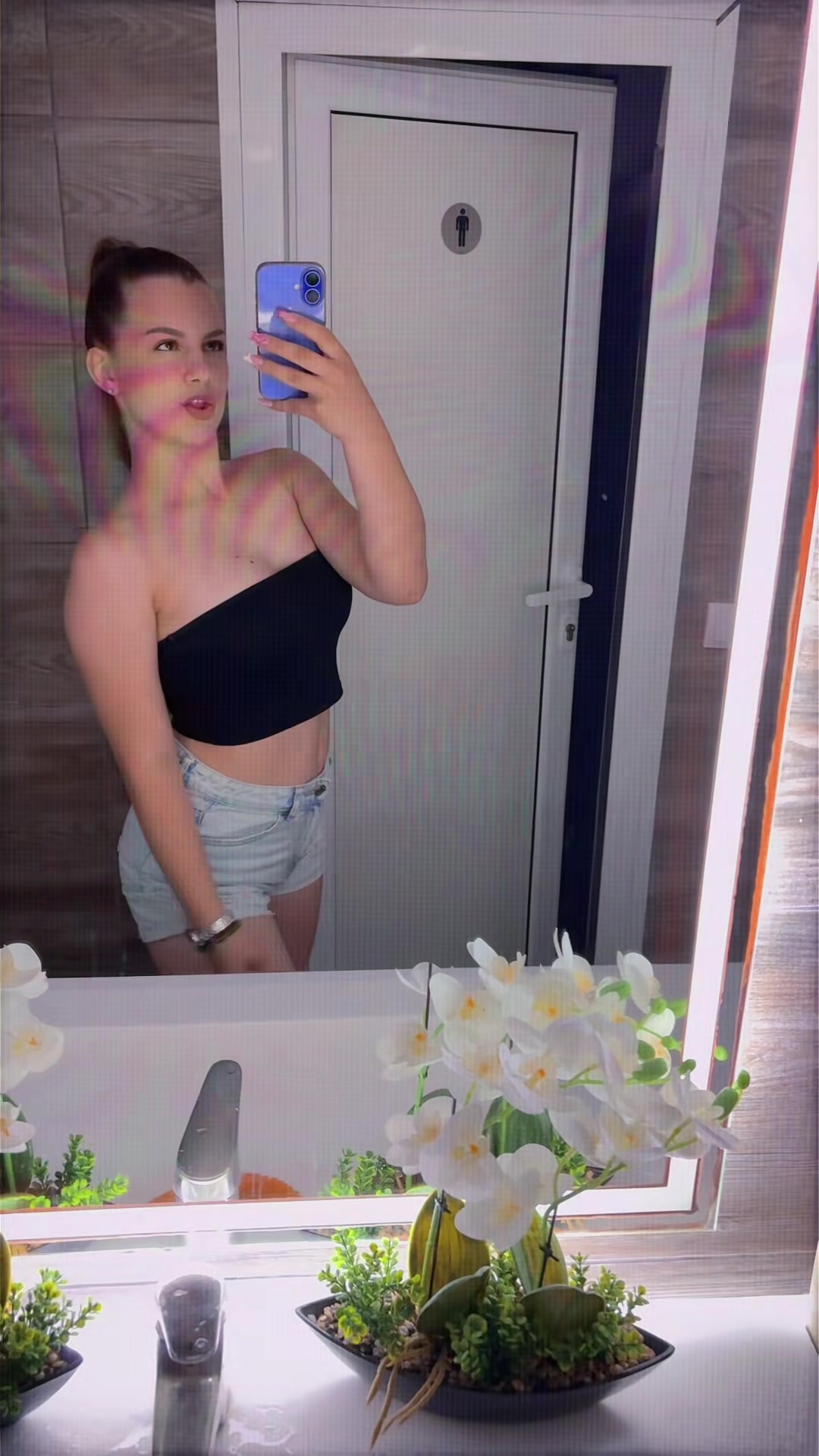 @Valentina