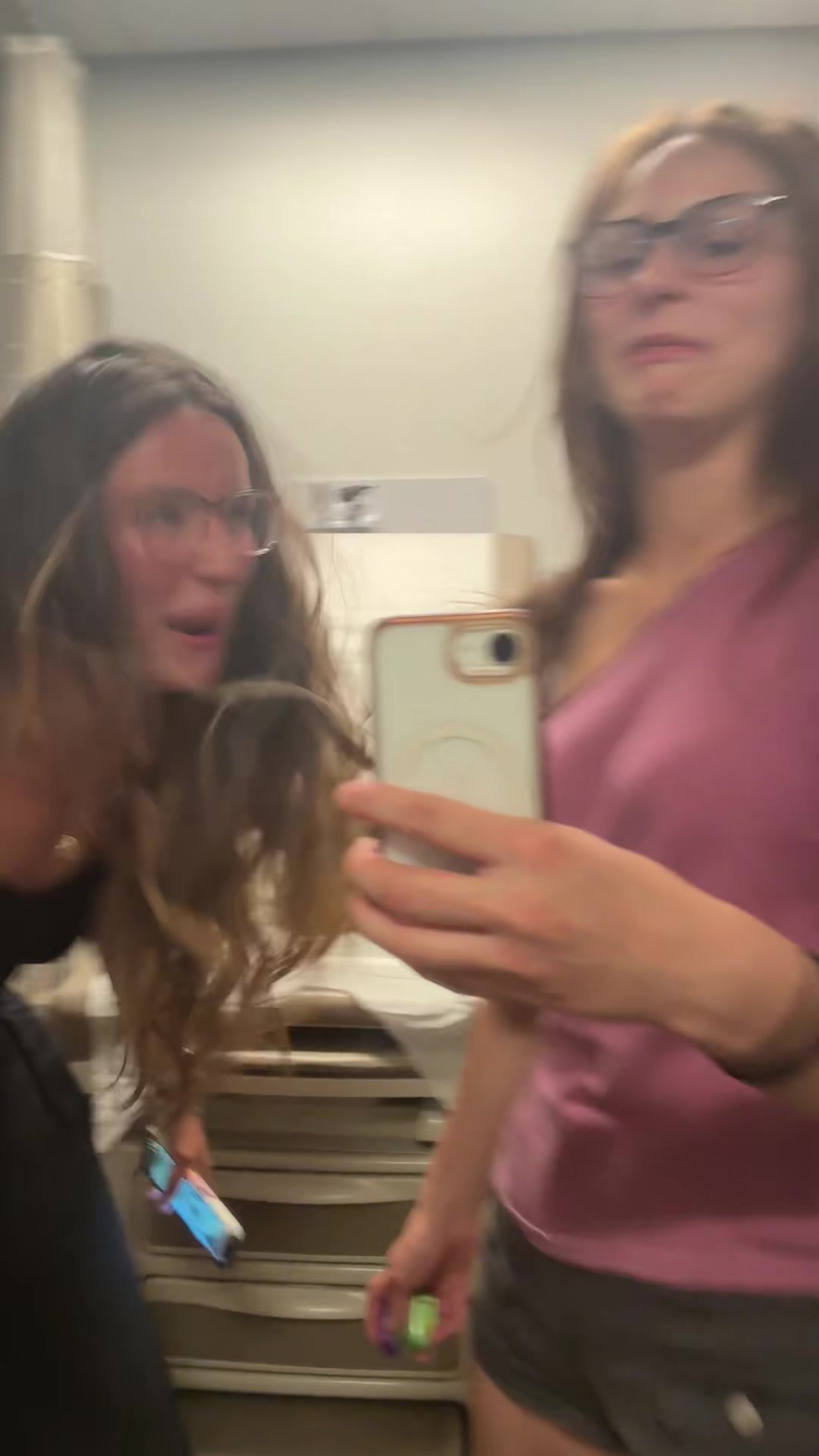 @2hi2cryalcoholulater