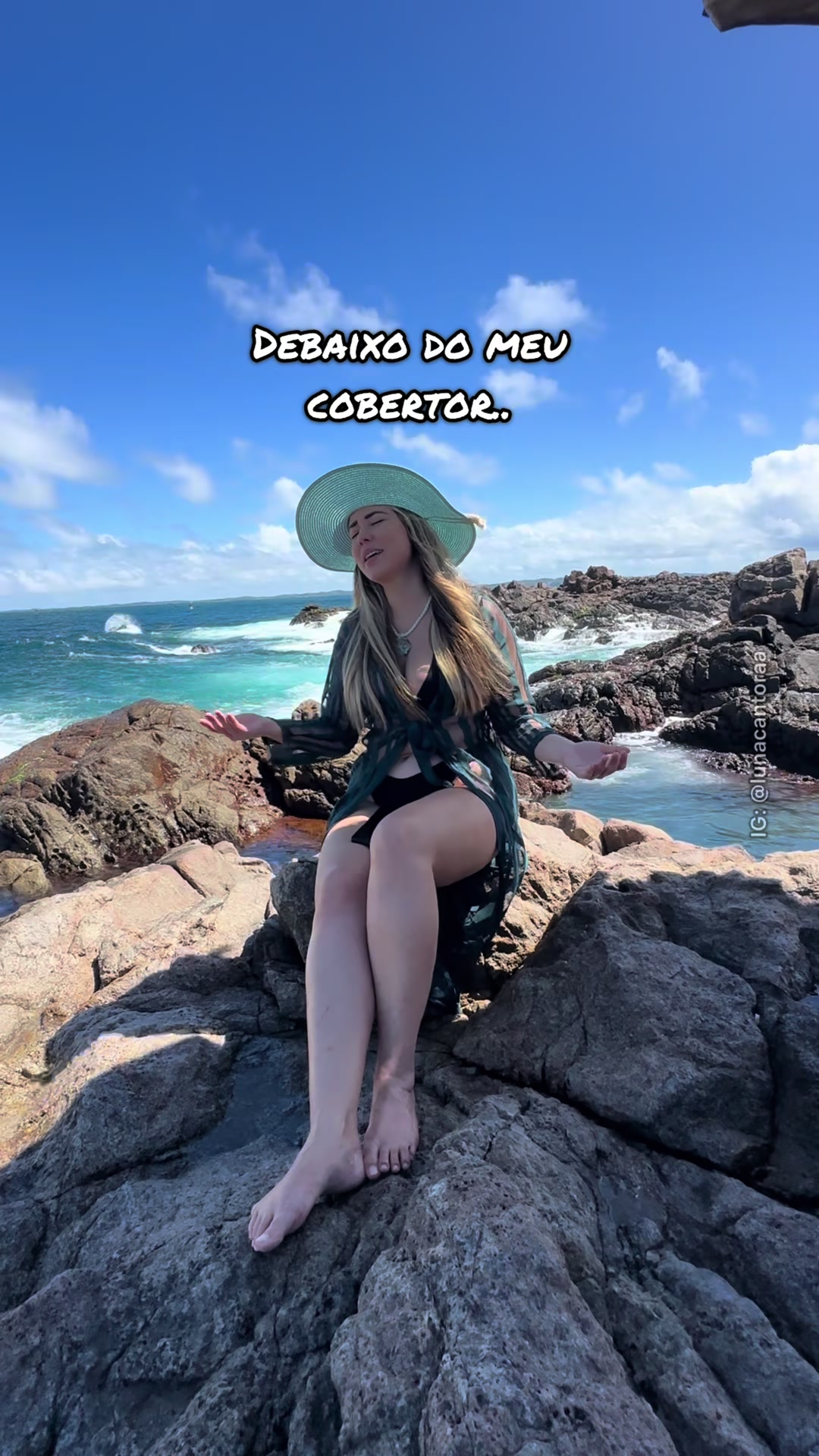 @Luna