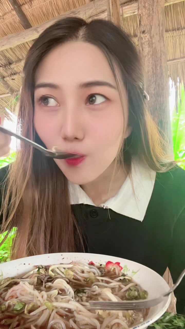 @✨ดาวค้างฟ้า✨🇹🇭🇱🇦🤍