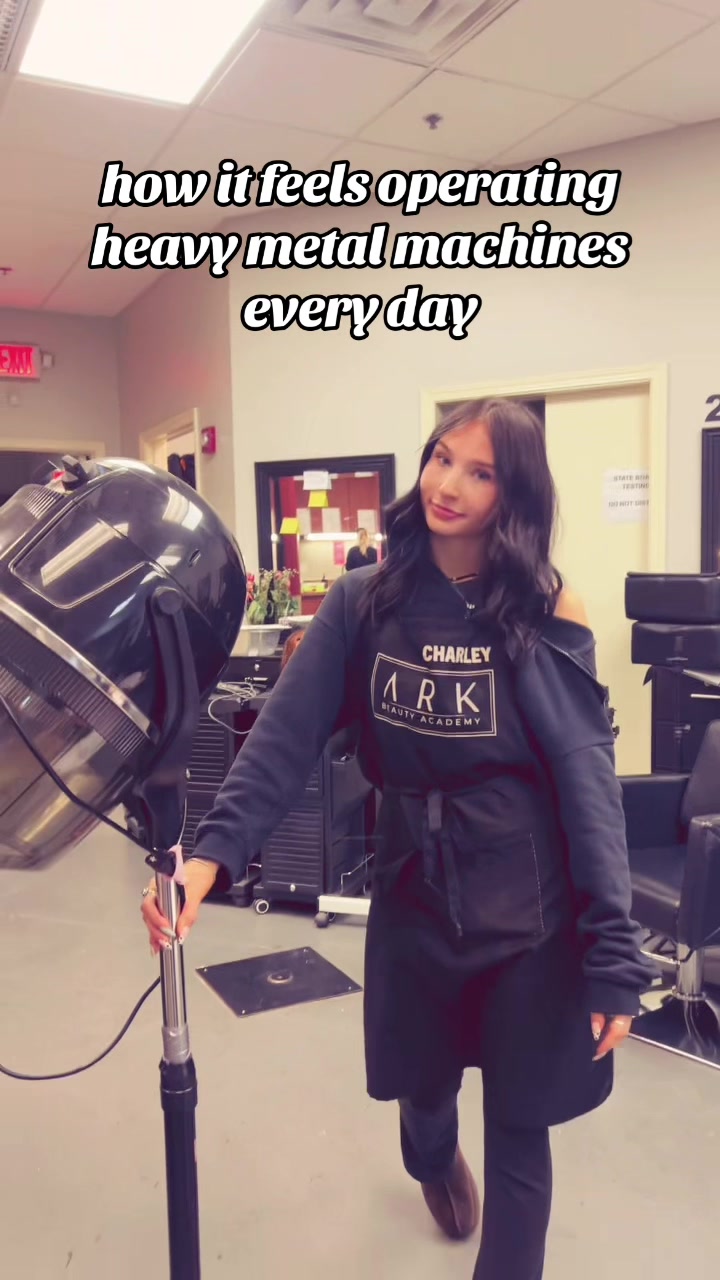 @CHARLEY | AR HAIRSTYLIST ๐