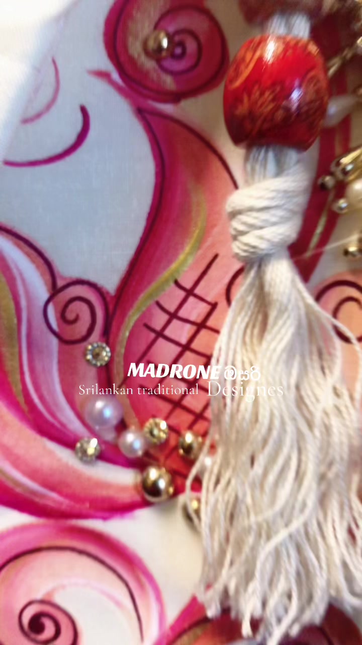 @MADRONE saree