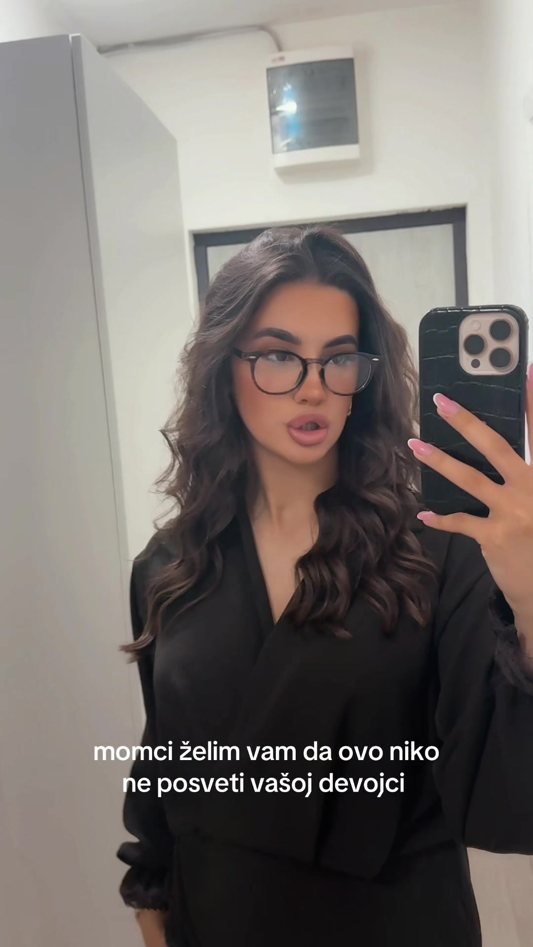 @Ana Šavija