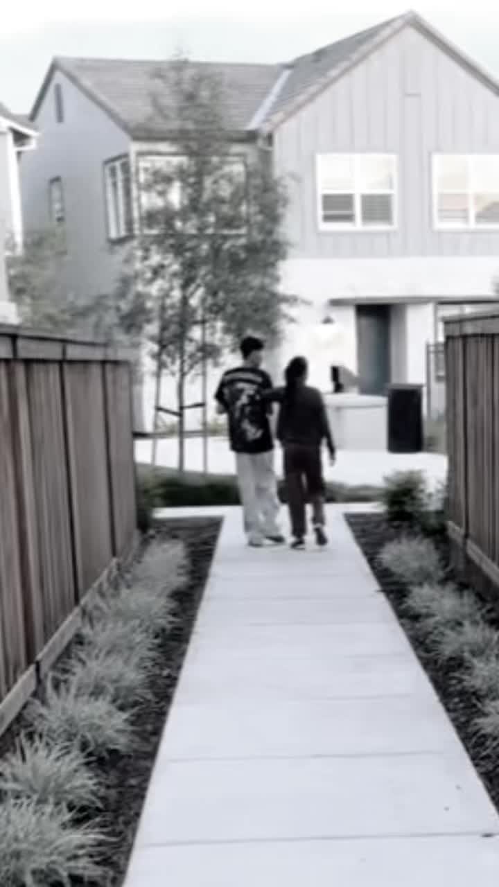 @Kvlogz_1115