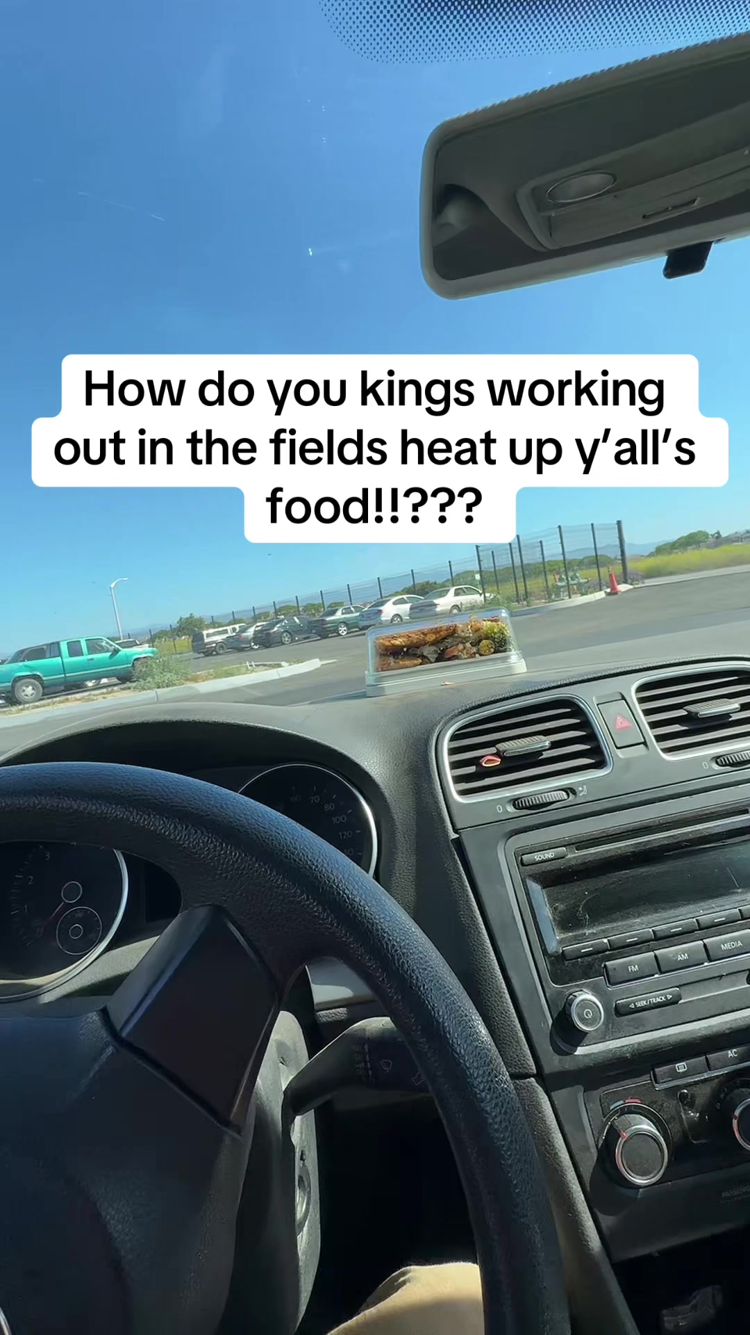 @J R