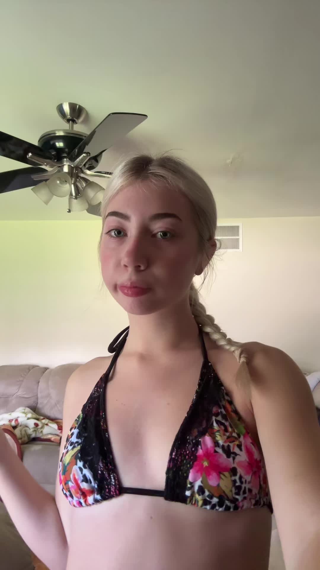 @😝😝😝