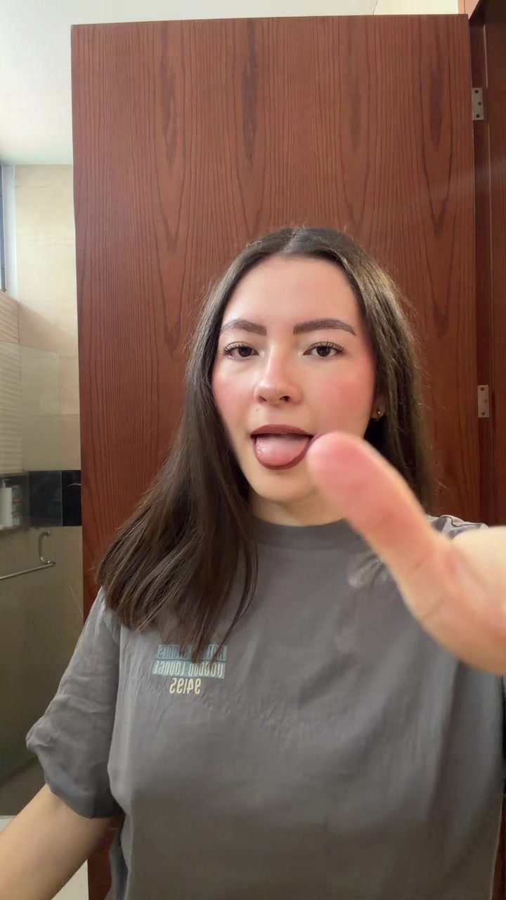 @Apriil