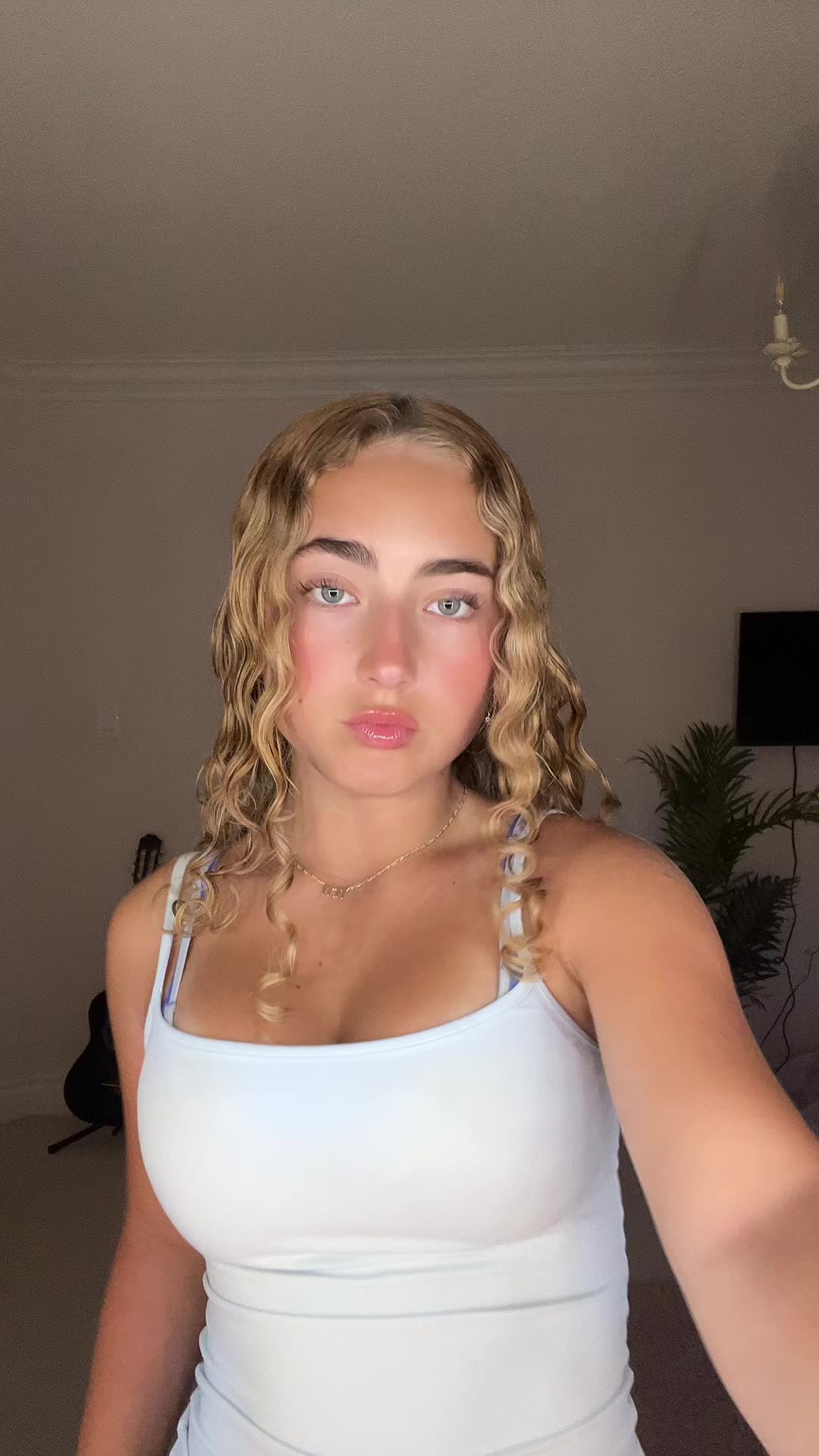 @mimi🧁🫶🦄🥹