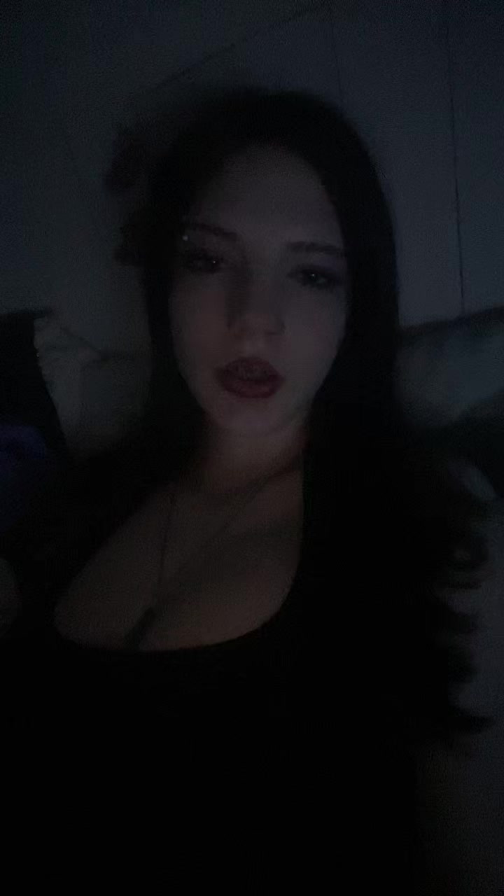 @🦄