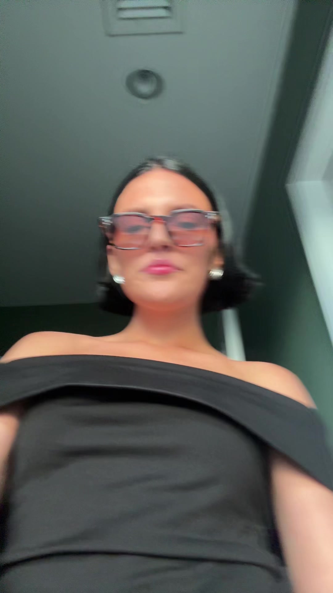@Ella M
