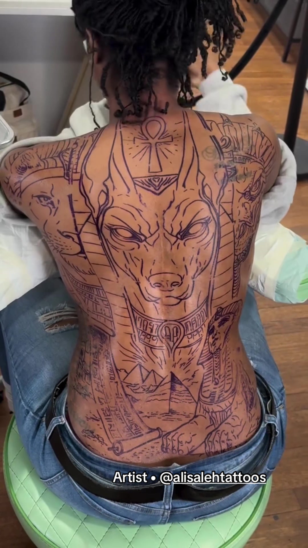 @d_world_of_ink