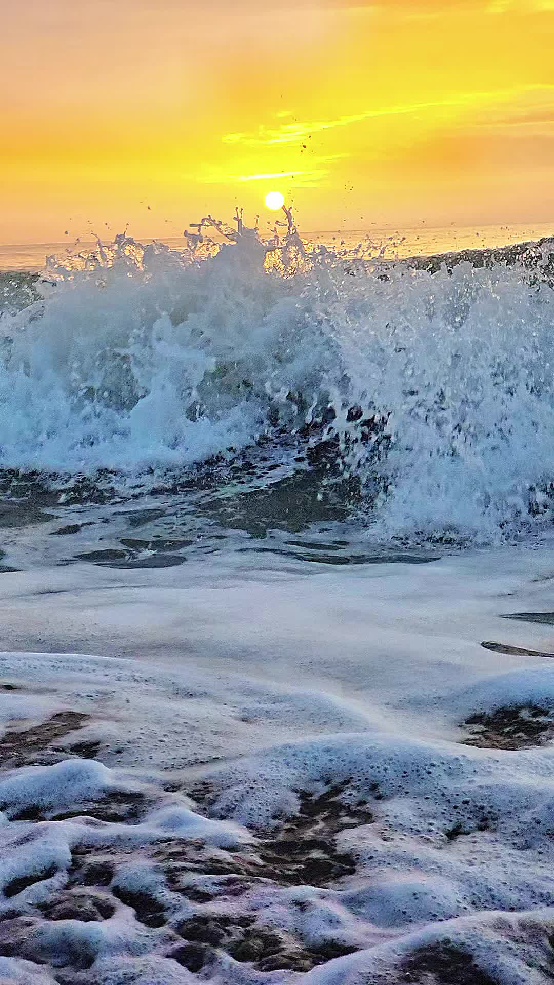 @justbeachy