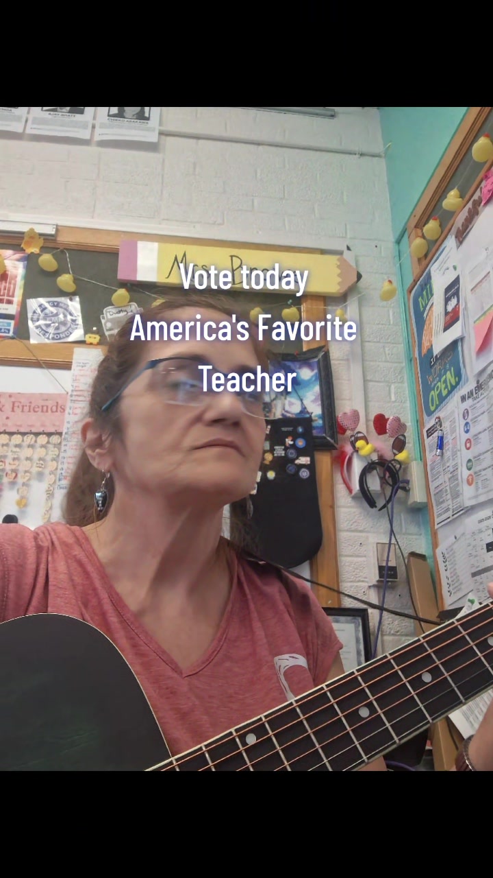 @Mrs. Browe📚🍎