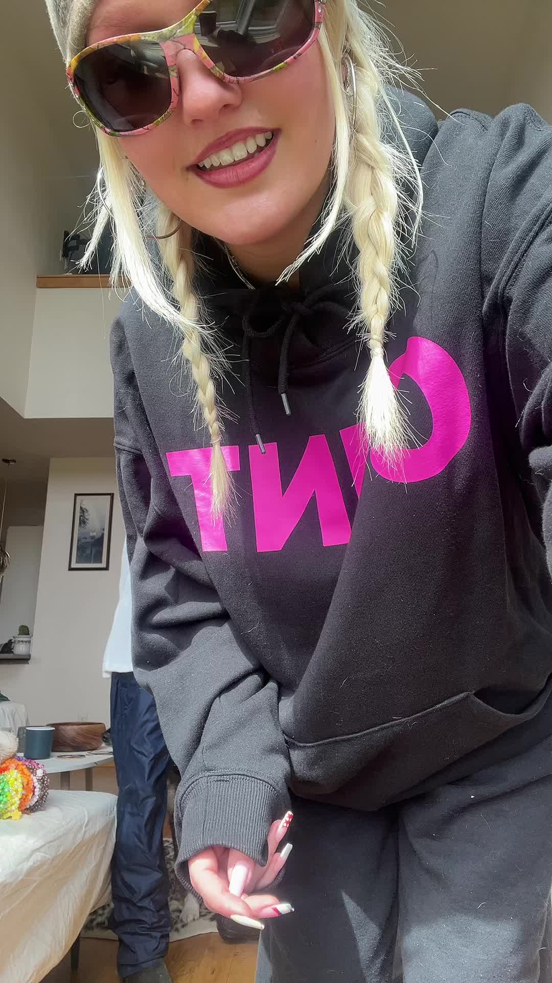 @uguysareallfans