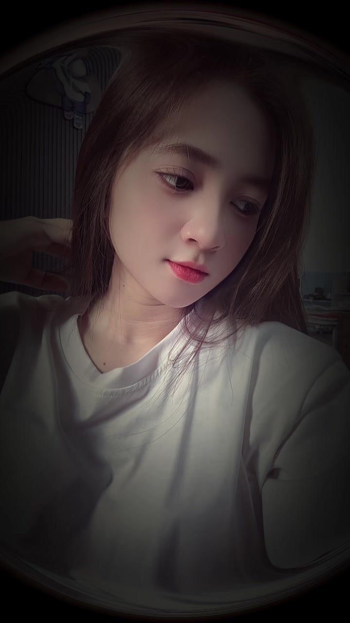 @Lâm anh 💫