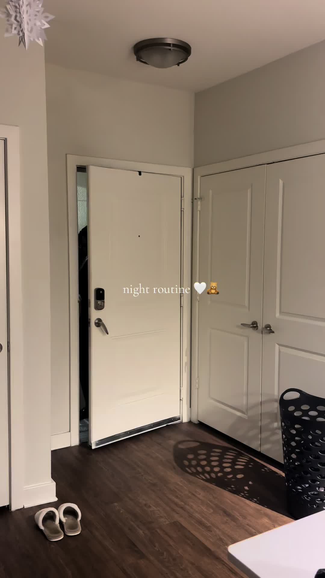@N I C I A