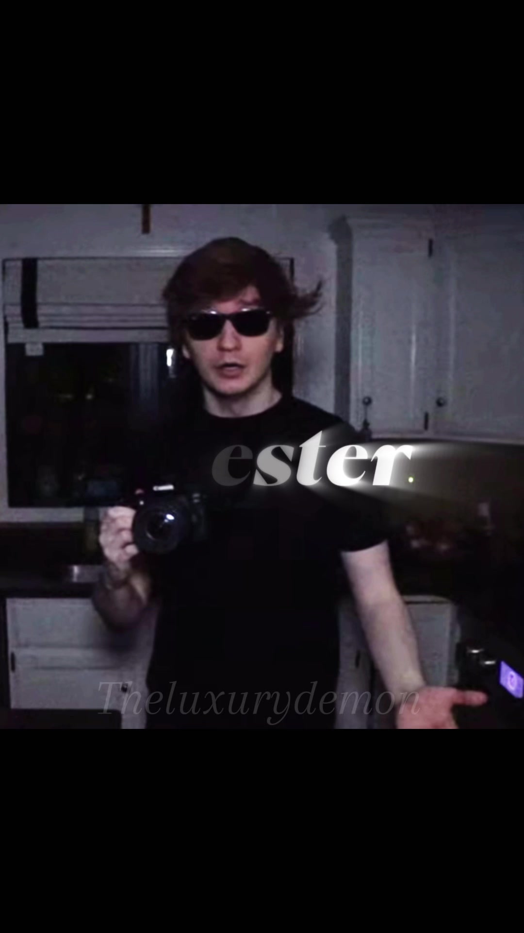 @Theluxurydemon