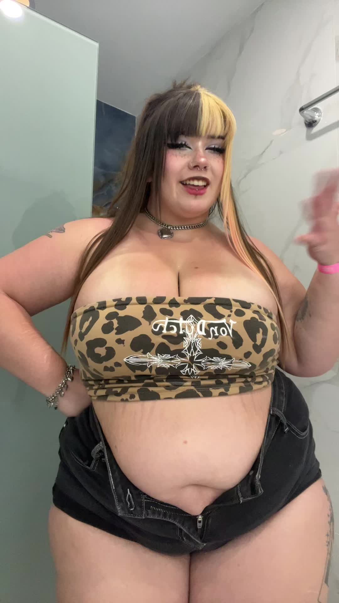 @Kat