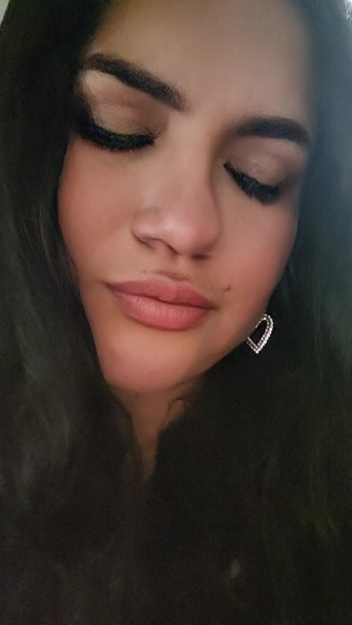 @Aniesperanza