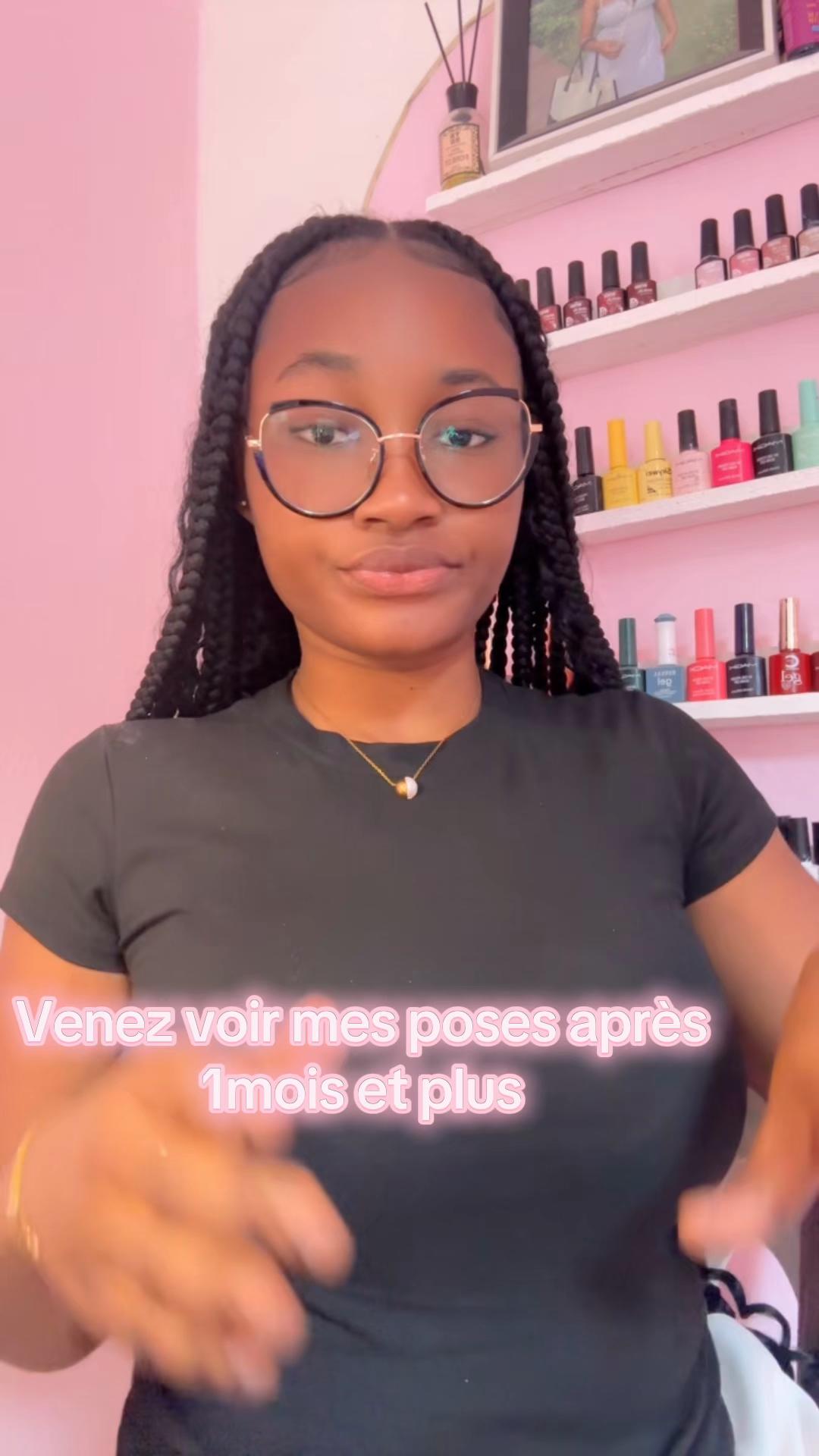 @LAURNA ÉCLAT D’ONGLE