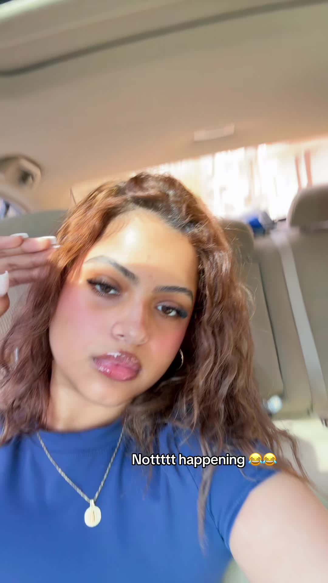 @avril._20
