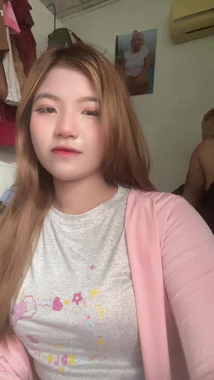 @หนู พลอย🇬🇲🇱🇹