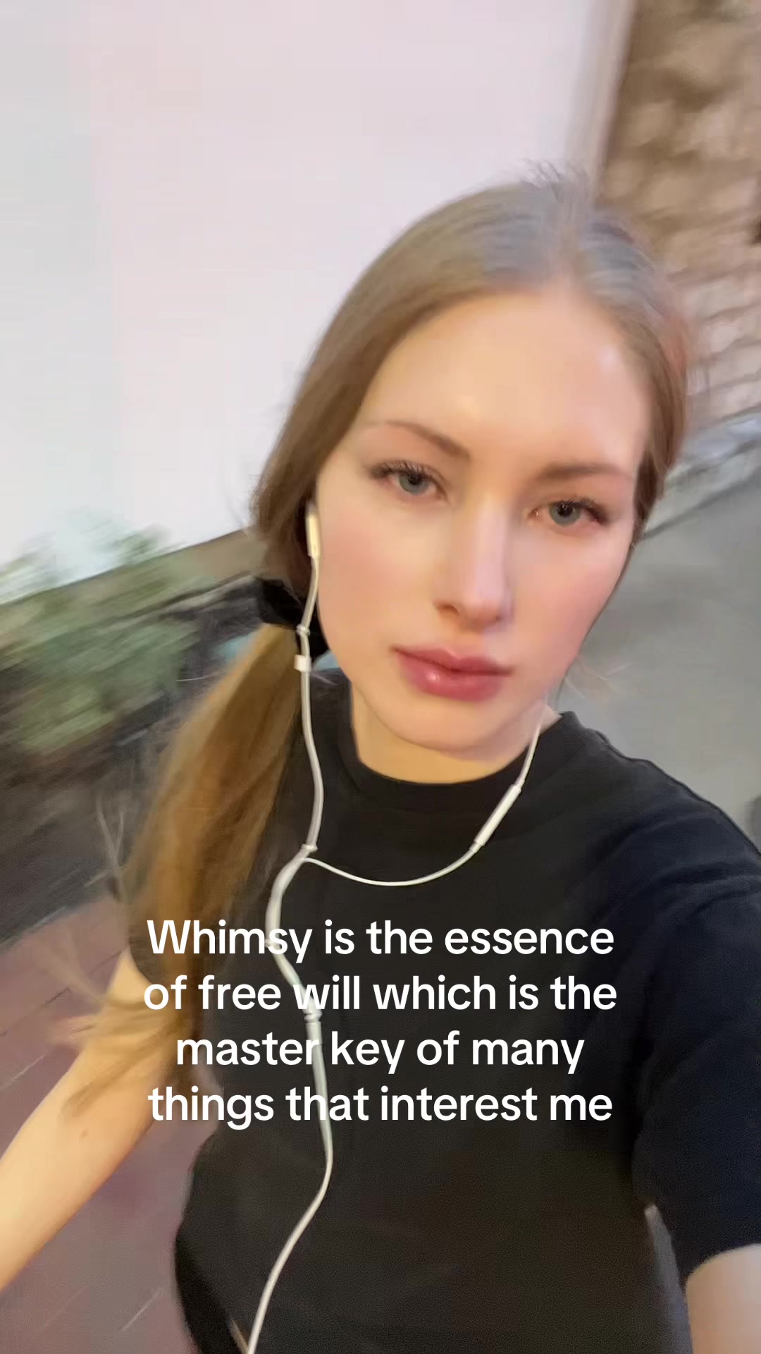 @laura