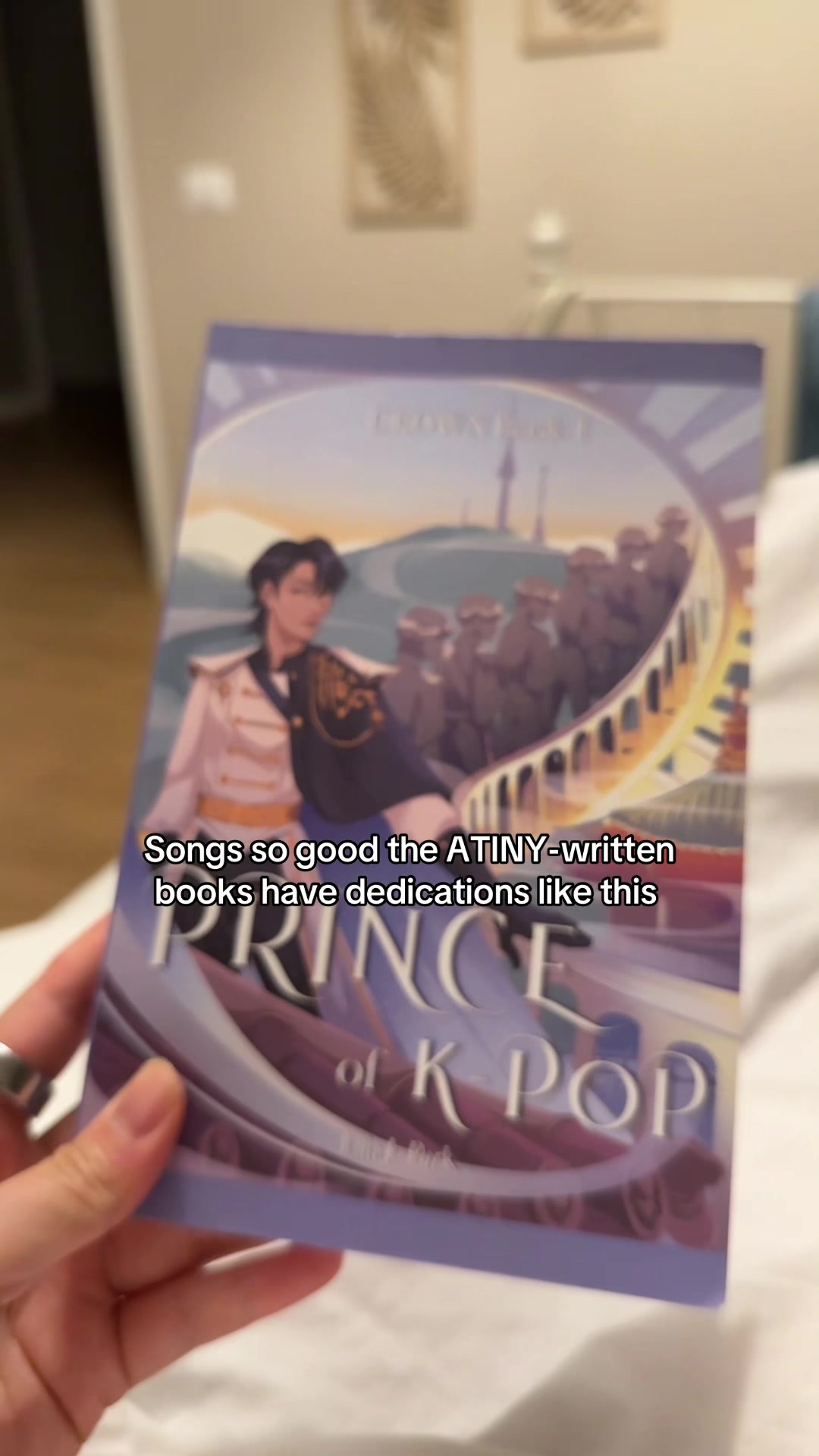 @Ella writes K-pop books