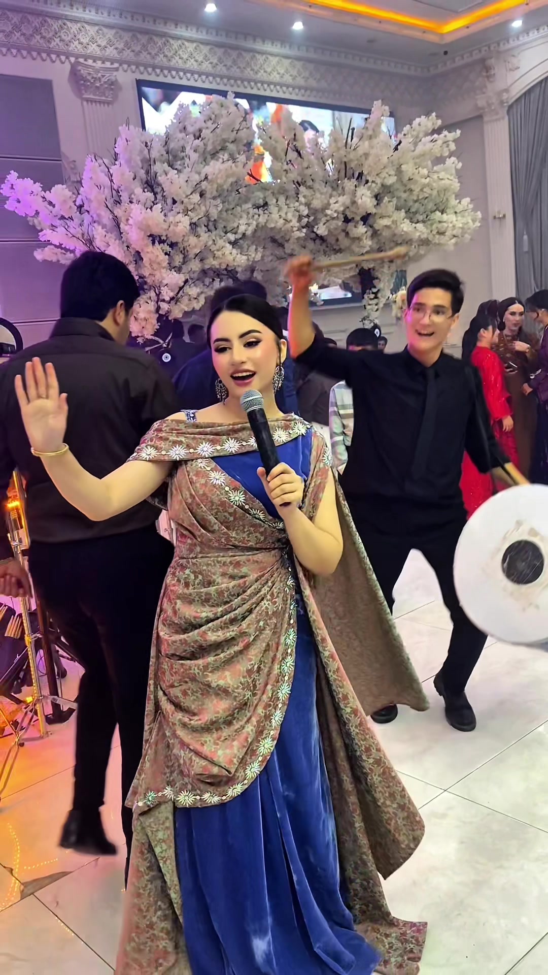 @MERYEM ŞADURDY&Yacute;EWA