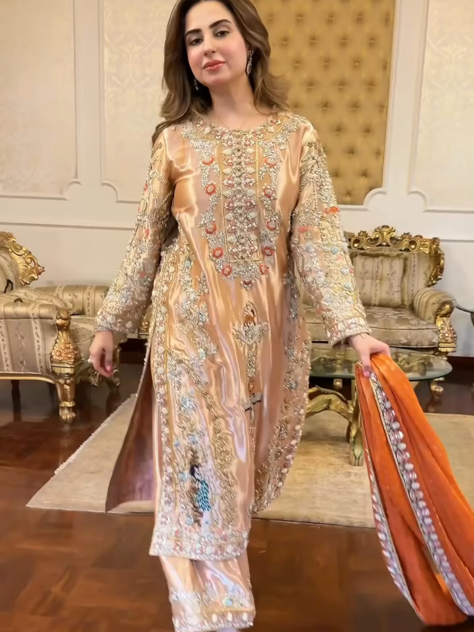 @bridal_house