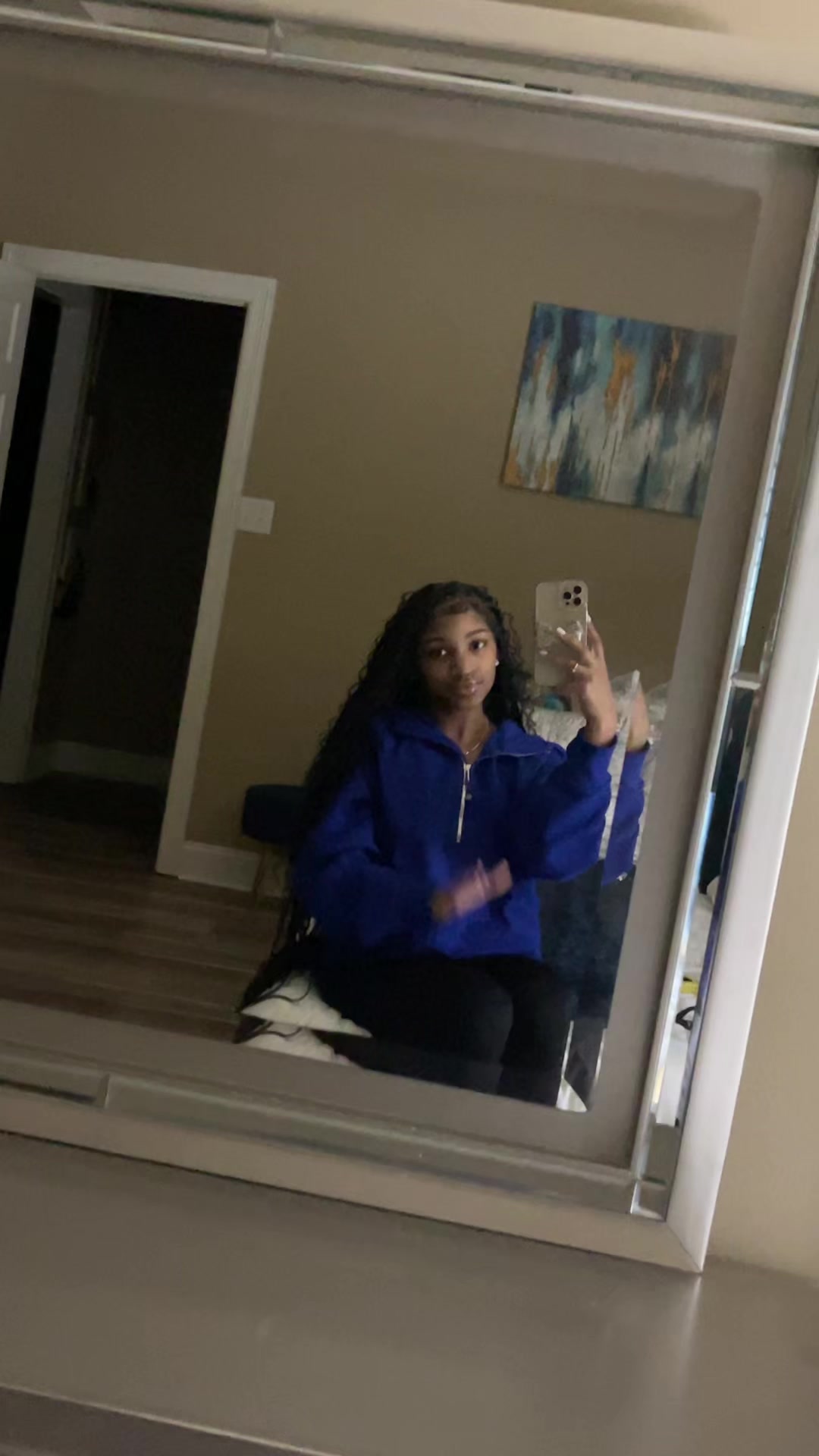 @⃟