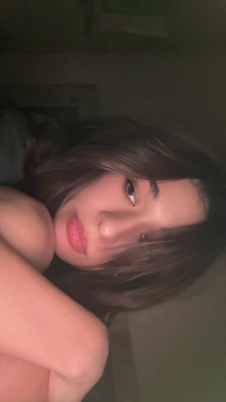 @bina🦋