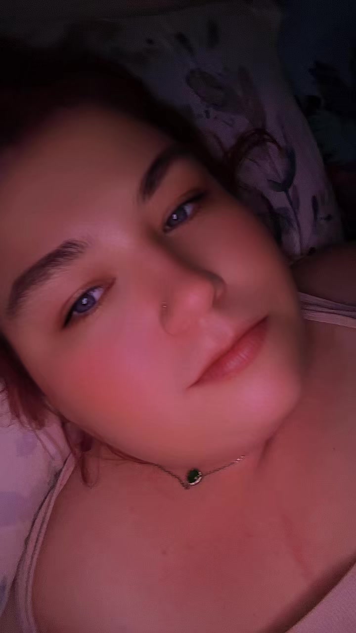 @Kayla🍒👑
