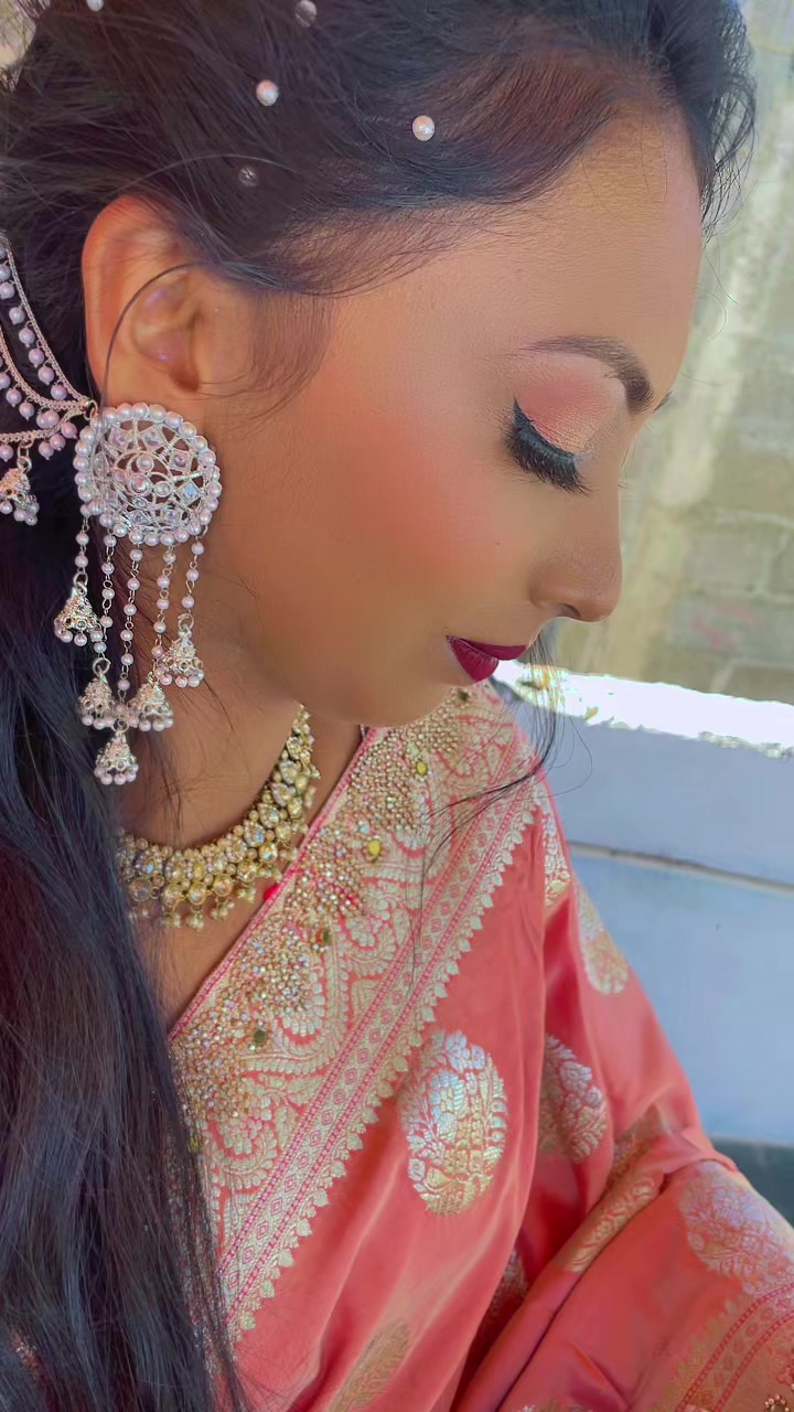 @Chesh Makeup Artist