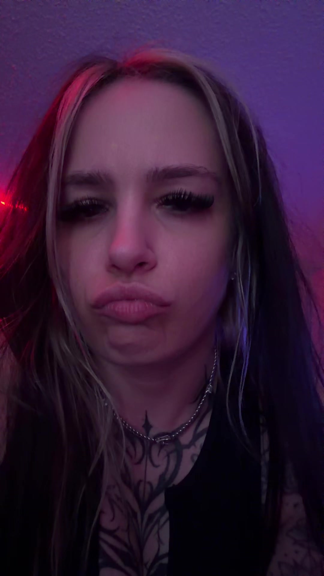 @vxnliz_