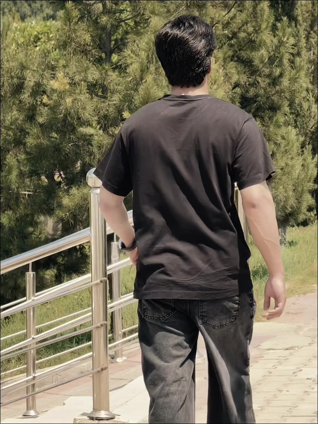 @𝐢𝐡𝐭𝐢𝐬𝐡𝐚𝐦&ensp;𝐲𝐨𝐮𝐧𝐚𝐬
