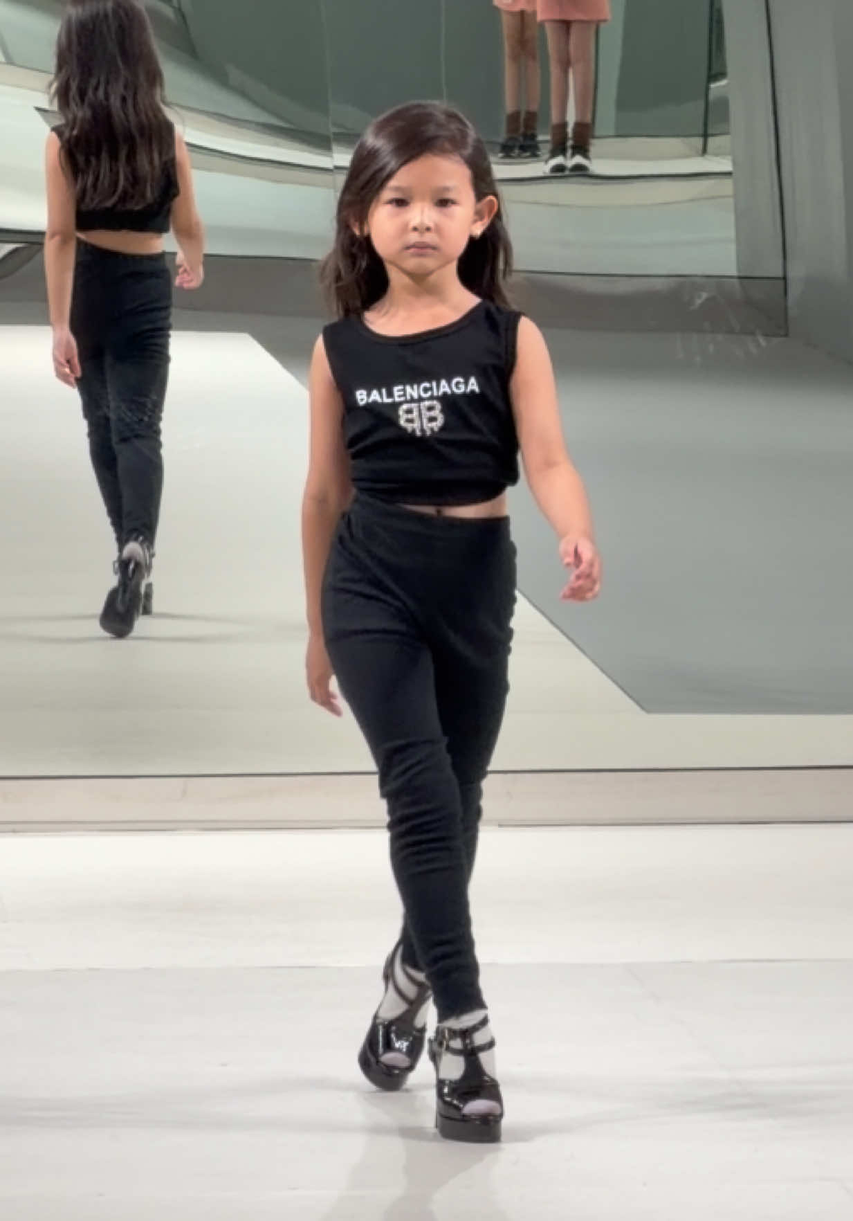 @The Flash Catwalk